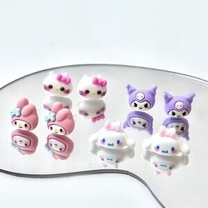 4x Pairs of Sanrio Hello Kitty Kuromi Friends Stud Earrings